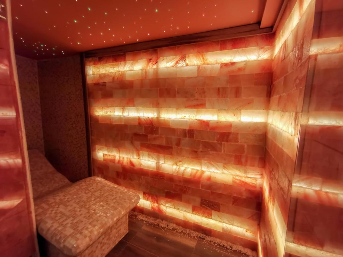 Апартаменти Spa Apartman Red Passion Белград Екстер'єр фото