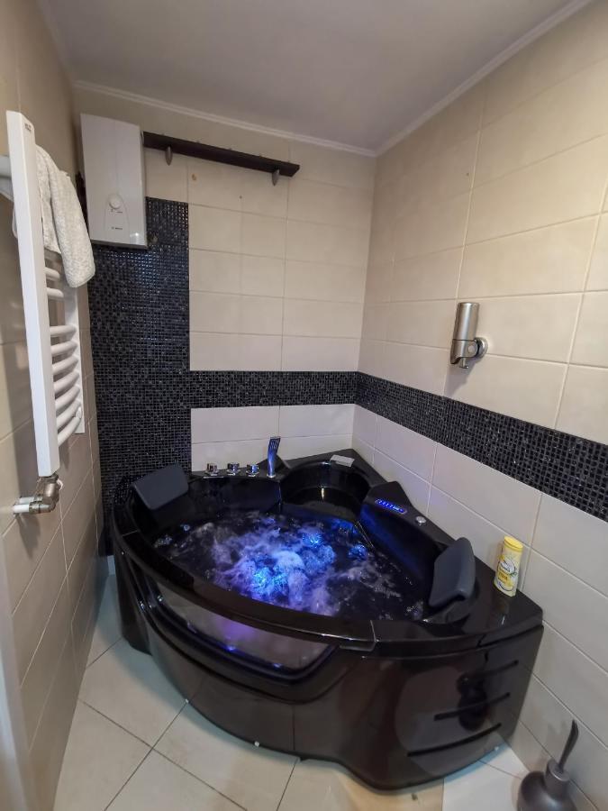 Апартаменти Spa Apartman Red Passion Белград Екстер'єр фото